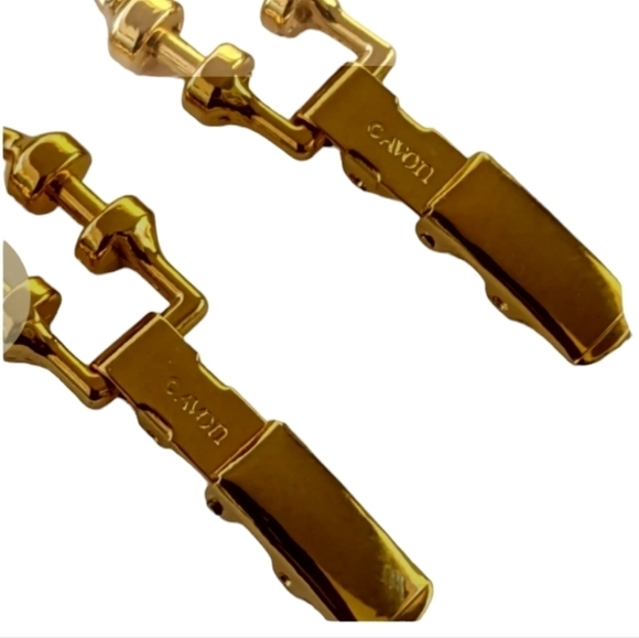 Vintage Avon gold link necklace and bracelet set - Picture 4 of 4